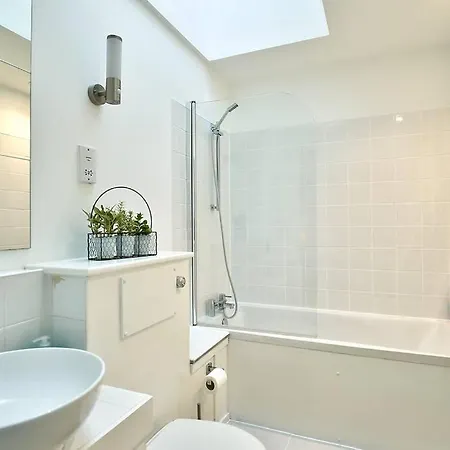 Ironbridge Townhouse With Roof Terrace And Parking Villa Exterior photo